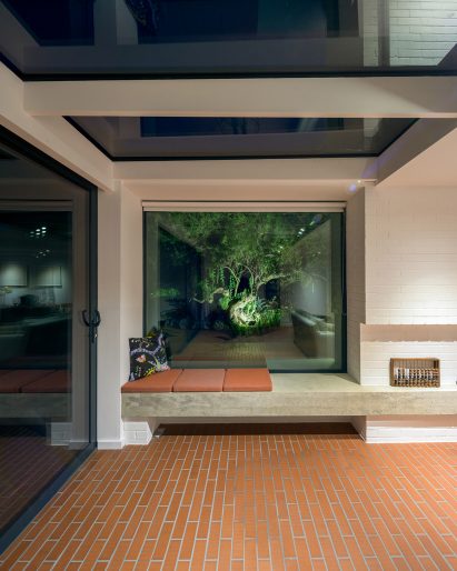 Woodpeckers by Strom Architects