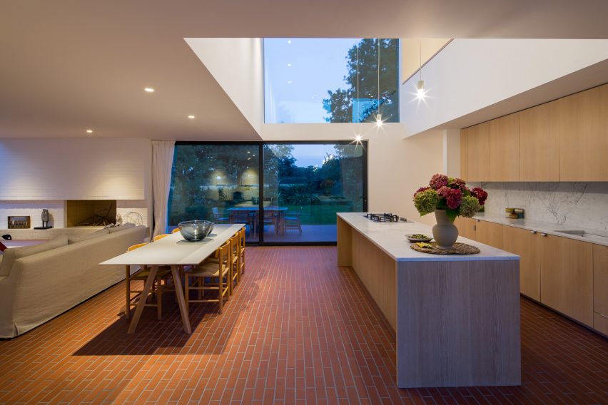 Woodpeckers by Strom Architects