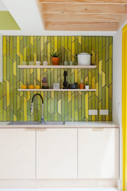 yellow-house-nimtim-architects-interior-london-extensions_dezeen_2364_col_1