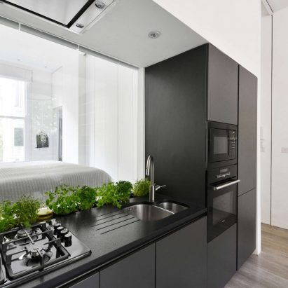 nevern-square-apartment-london-daniele-petteno-architecture-workshop-pinterest-monochrome_dezeen_1704_col_1