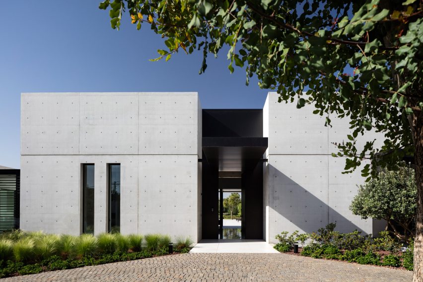A concrete Composition by Studio de Lange