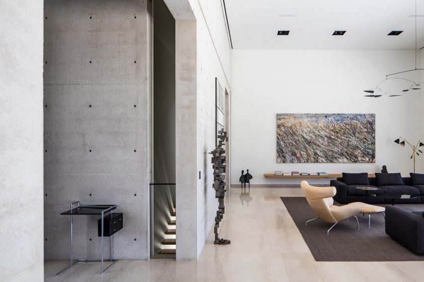 A concrete Composition by Studio de Lange