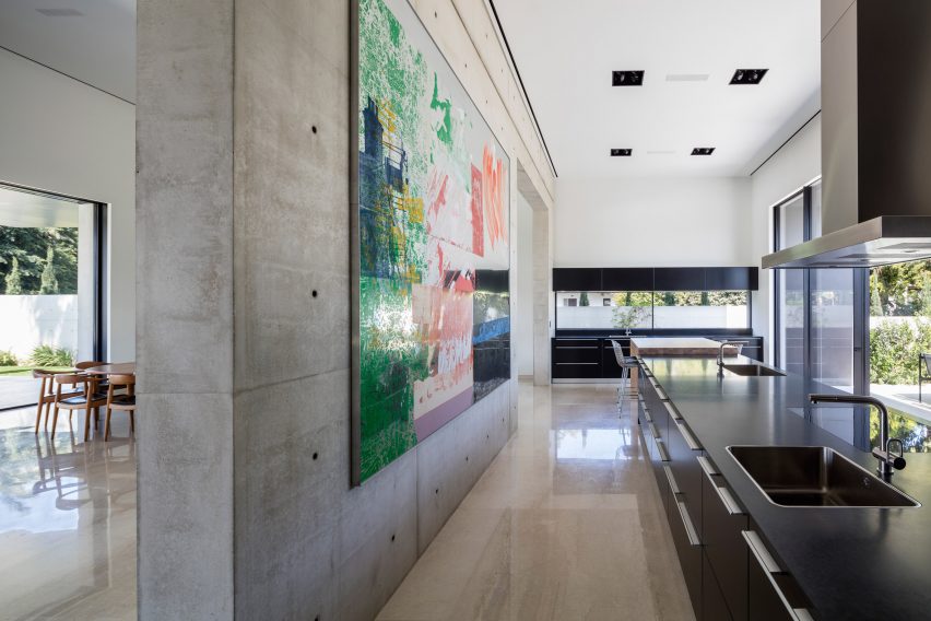 A concrete Composition by Studio de Lange