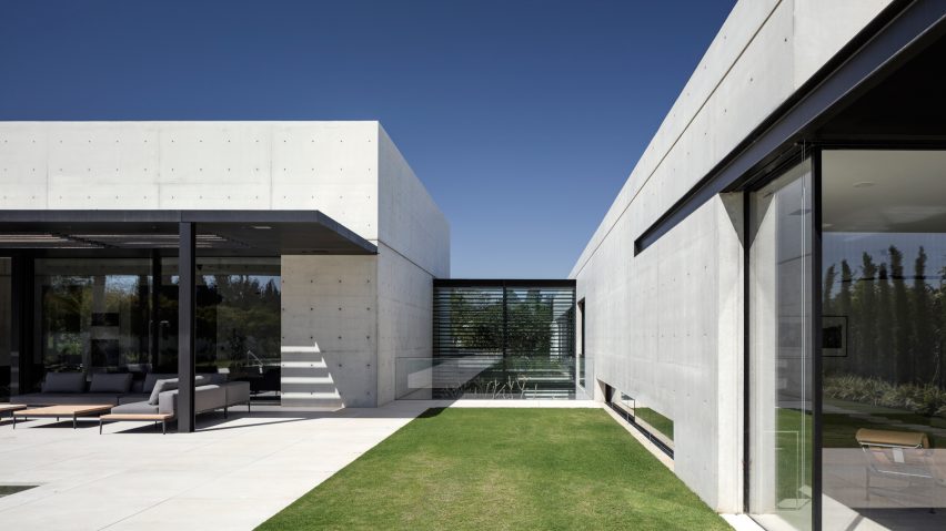 A concrete Composition by Studio de Lange