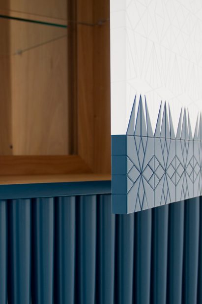 AYBAR_ZIGGY cabinet by Leonardo Di Caprio