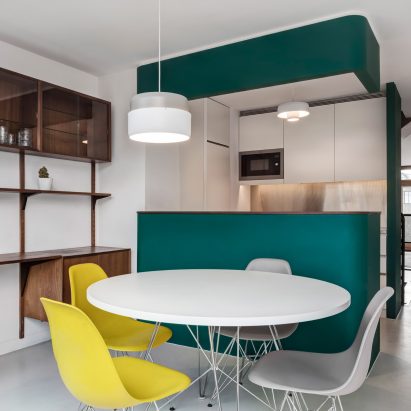 Colourful Barbican flat and cabin for a grieving man feature in this week’s Dezeen Mail