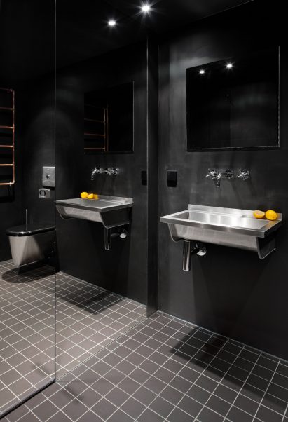 berling-apartment-raum404-germany-apartment-interior_dezeen_2364_col_3