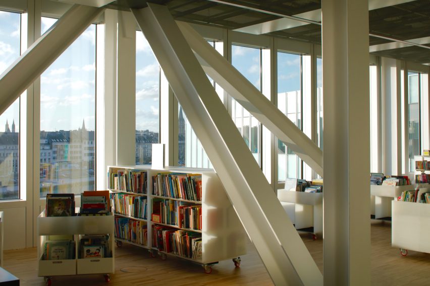 Bibliothèque Alexis de Tocqueville by OMA and Barcode
