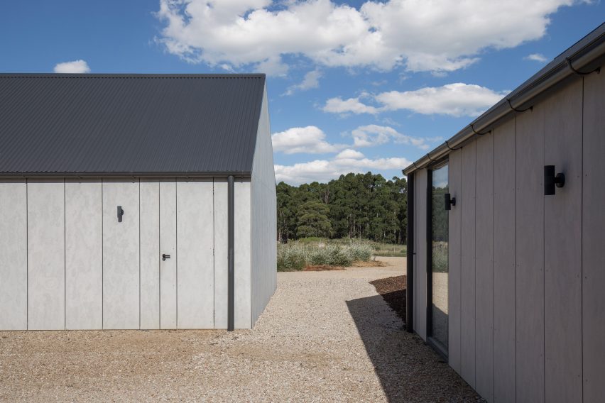 Blackwood Studio by Adam Kane Architects