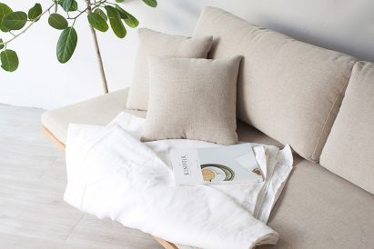 blank-daybed-sofa-cho-hyung-suk-design-studio-munito-design-furniture-_dezeen_2364_col_4