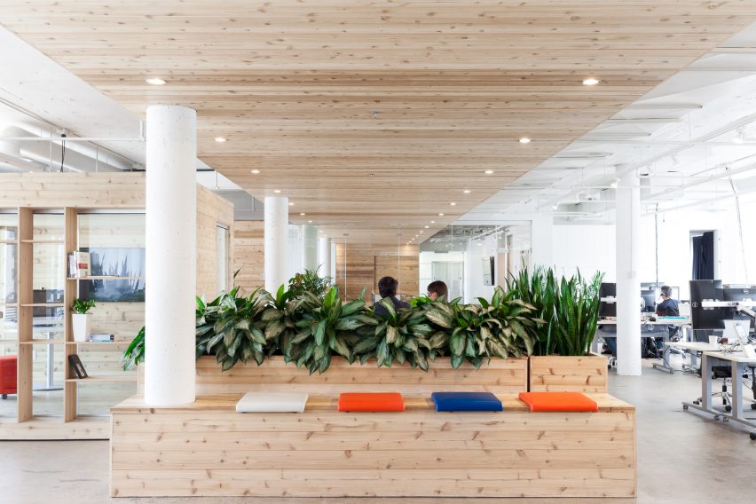Bureaux OVH by Atelier Pierre Thibault