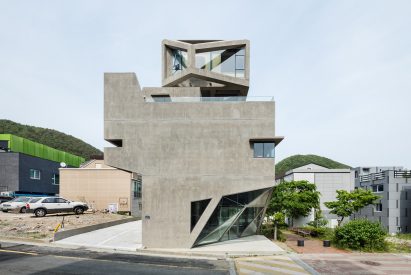 Busan Times by Moon Hoon