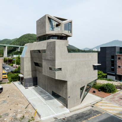 Busan Times by Moon Hoon