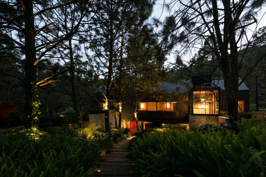 Casa PE by AE Arquitectos