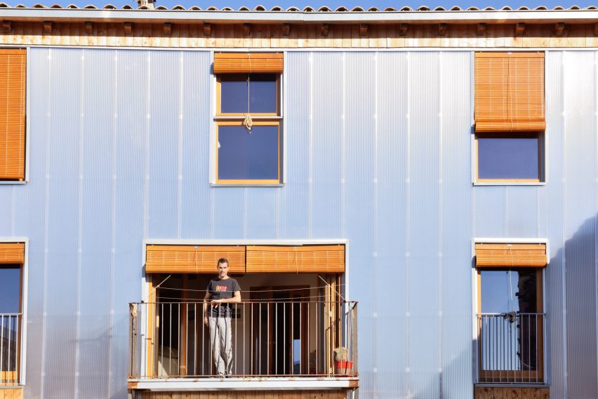 Casa Policarbonat by Bunyesc Arquitectes
