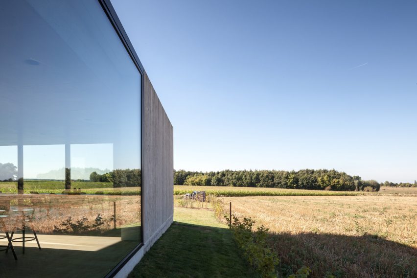 CASWES House by TOOP Architecture