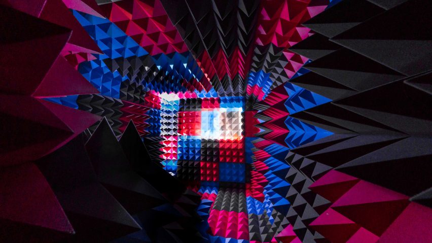 Scott Whitby Studio transforms shipping container into “caution cinema”