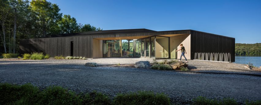 Centre de Services le Bonnalie by Anne Carrier Architecture