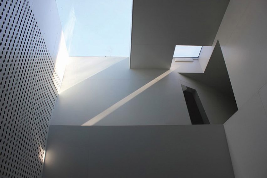 Clinton Hill Courtyard House by O'Neill McVoy
