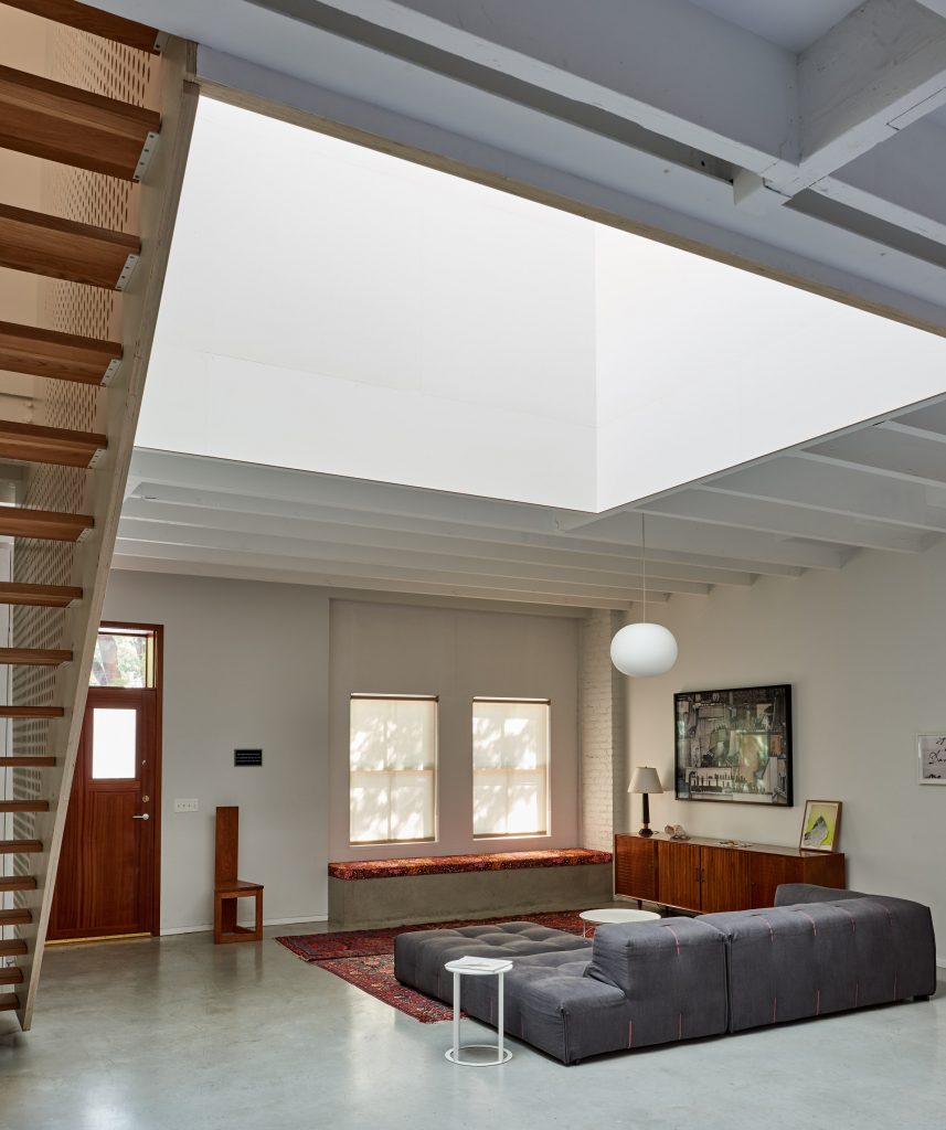 Clinton Hill Courtyard House by O'Neill McVoy