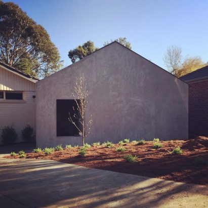 Doncaster House by Inbetween Architecture