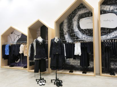 dover-street-market-ny-overhaul-showrooms-interiors-fashion_dezeen_2364_col_3