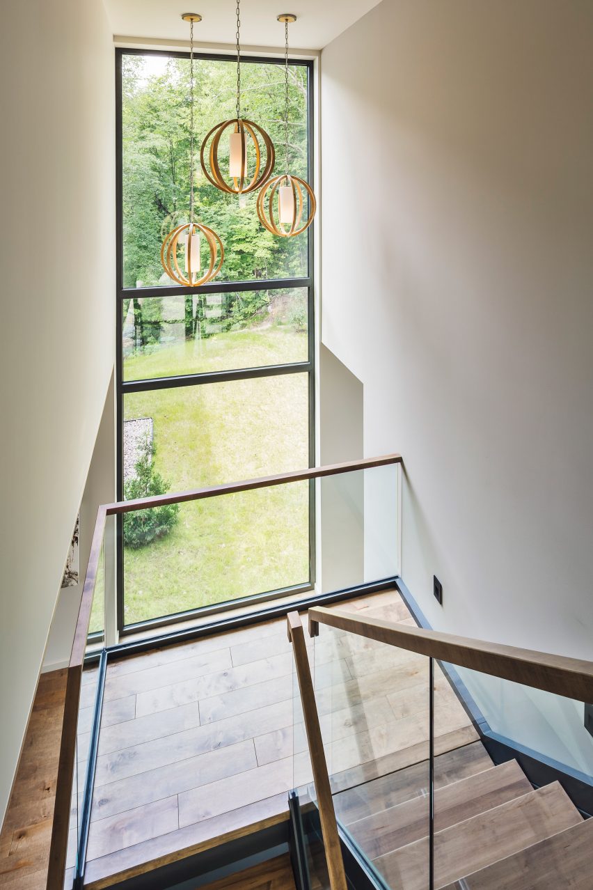 Estrade Residence by MU Architecture