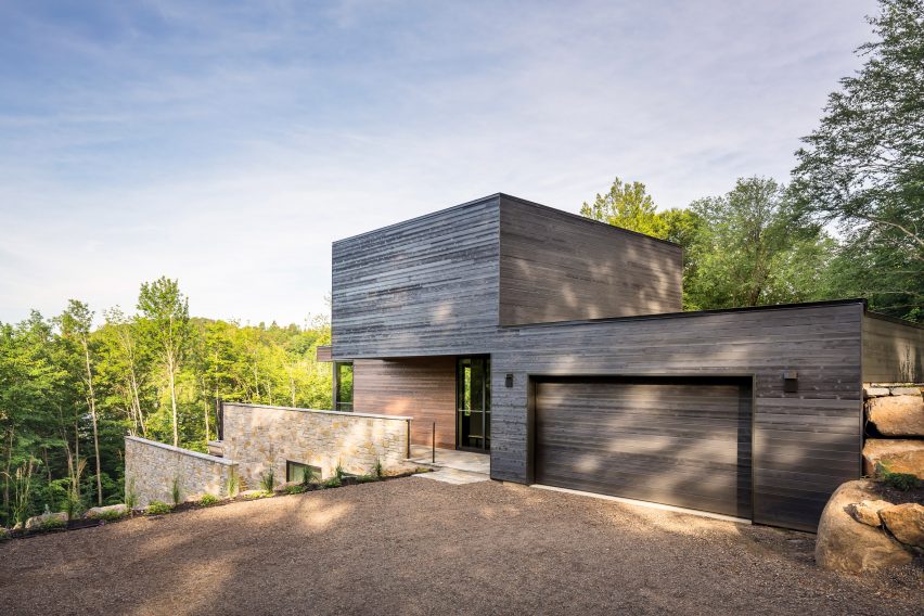Estrade Residence by MU Architecture