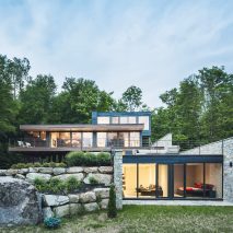 Estrade Residence by MU Architecture