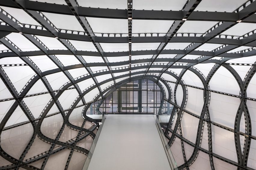 EUR-congress center in Rome by Fuksas