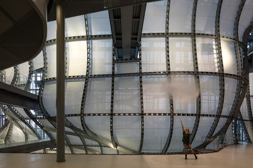 EUR-congress center in Rome by Fuksas