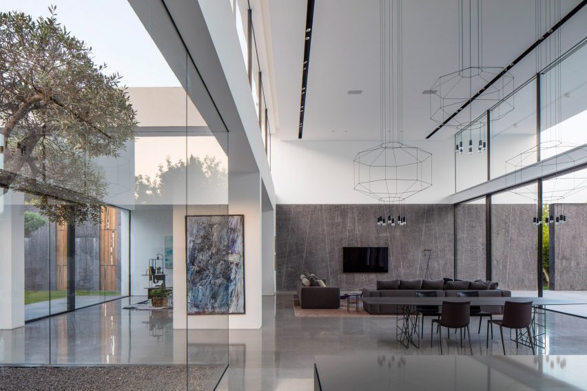 F House by Pitsou Kedem