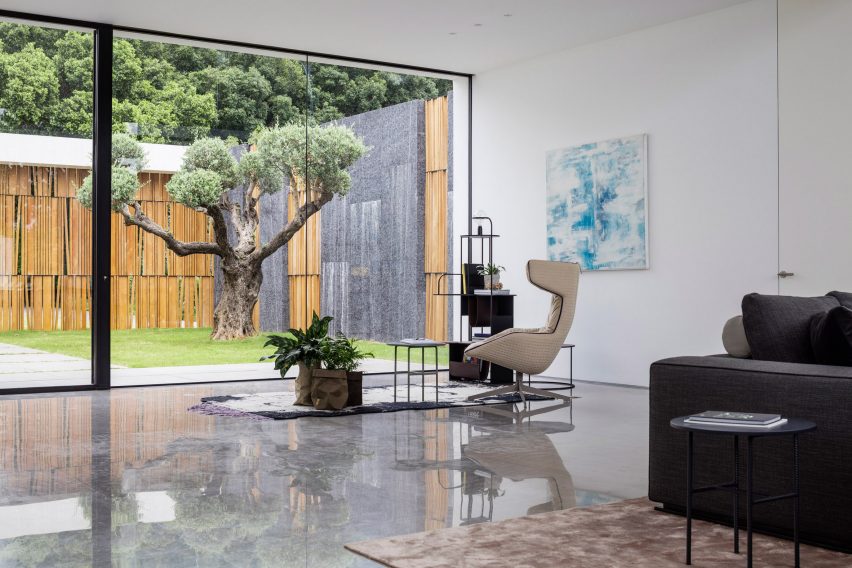 F House by Pitsou Kedem