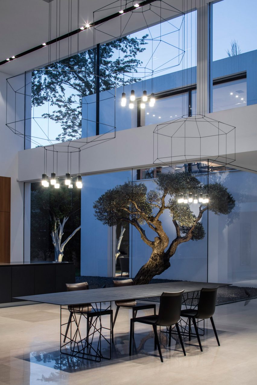 F House by Pitsou Kedem