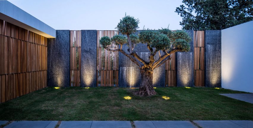 F House by Pitsou Kedem