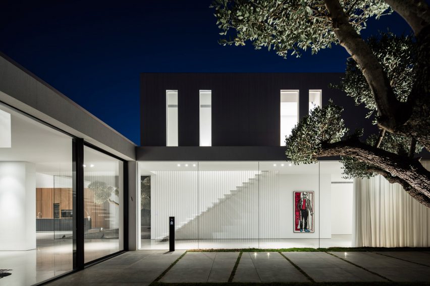 F House by Pitsou Kedem