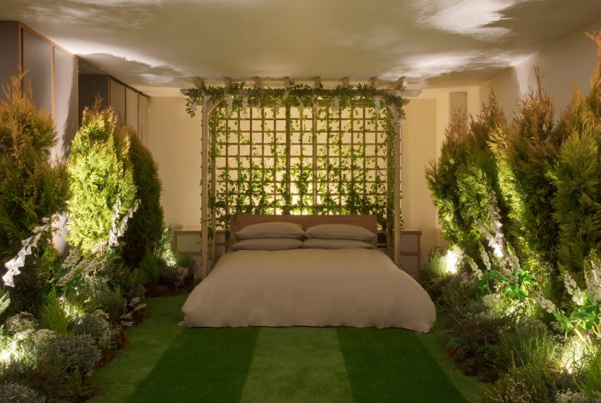 Greenery apartment installation by Airbnb and Pantone