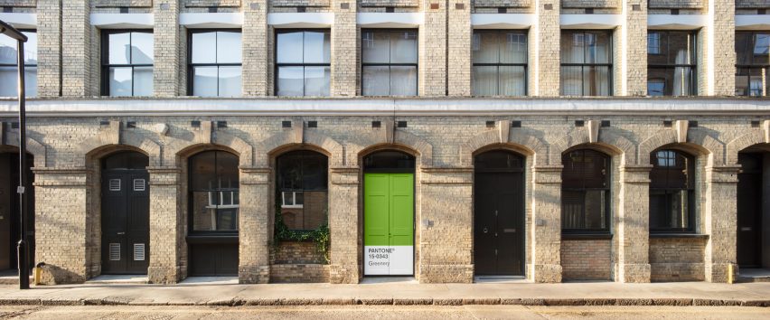 Greenery apartment installation by Airbnb and Pantone