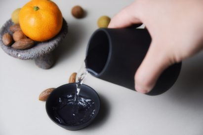 hei-chang-liu-design-teapot-homeware-applicances-kitchen_dezeen_2364_col_4