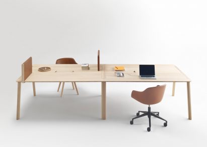 Heldu table by Iratzoki Lizaso