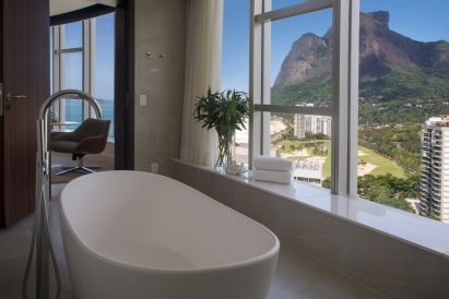 hotel-nacional-oscar-niemeyer-renovation-interiors-rio-news_dezeen_2364_col_15