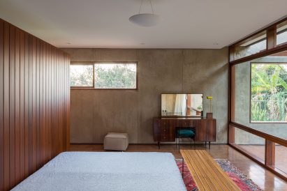House 28 in Brasilia by Equipe Lamas