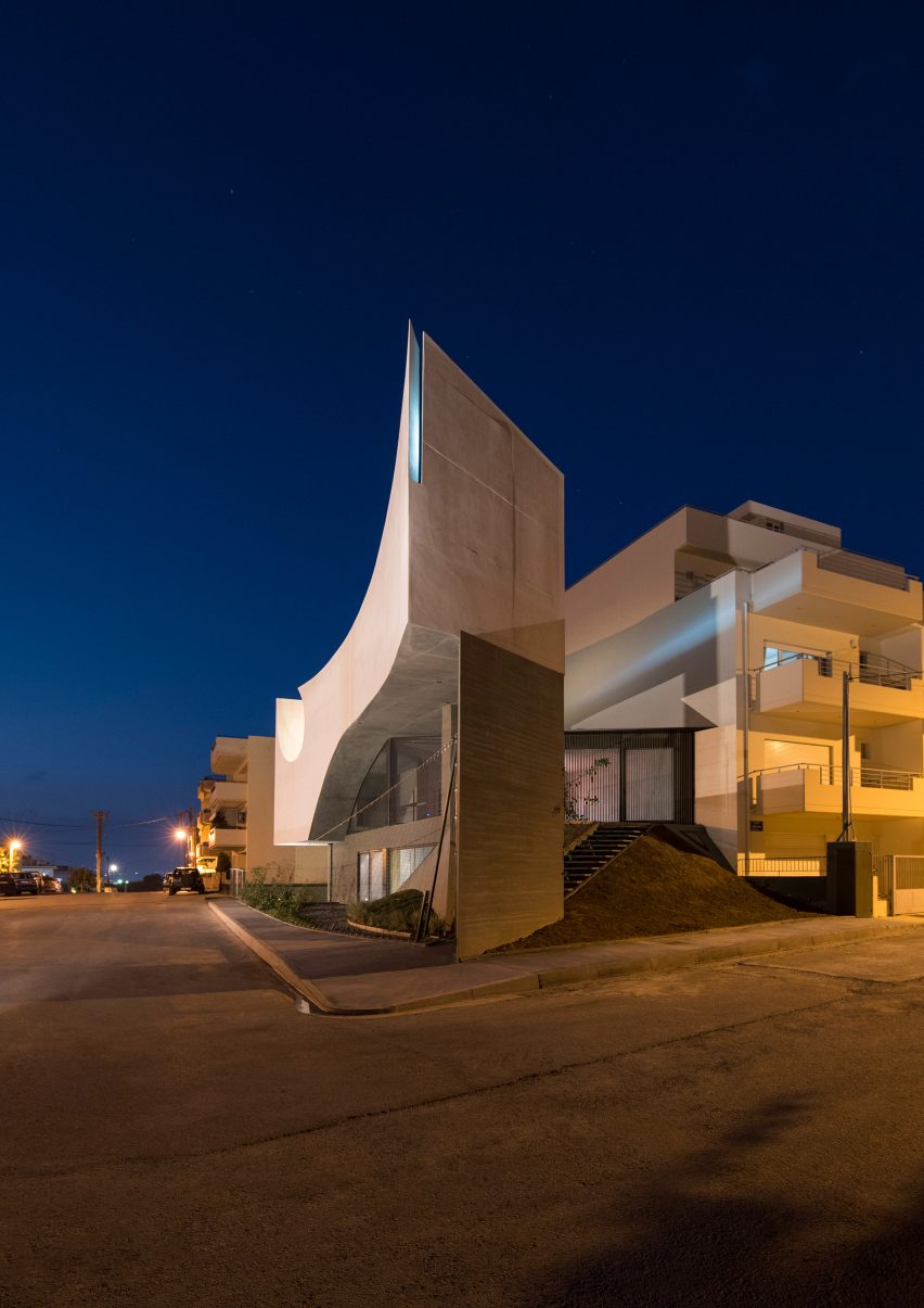 House in Heraklion by Tense Architecture