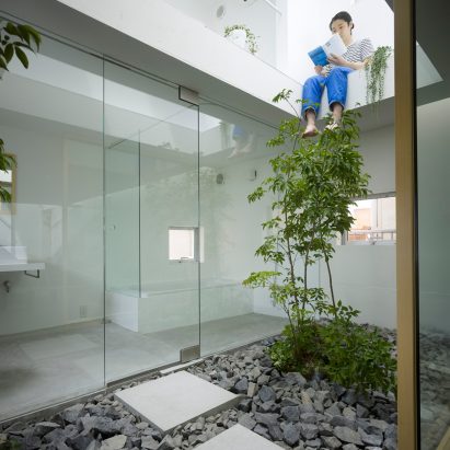 10 plant-filled homes from Dezeen’s Pinterest boards that bring the outside in