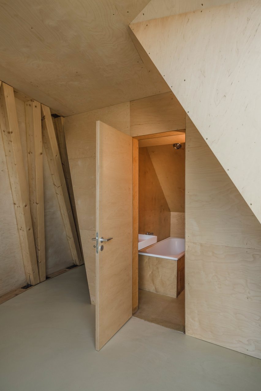 House in the Orchard by Šepka Architekti