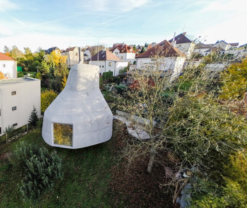 House in the Orchard by Šepka Architekti