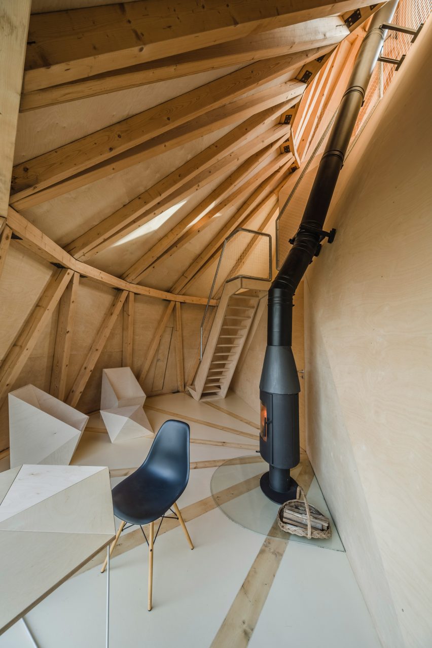 House in the Orchard by Šepka Architekti