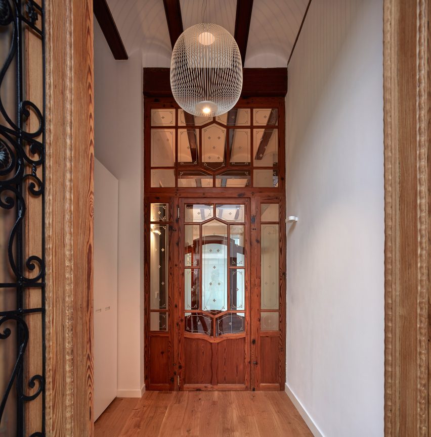 House in Valencia by DG Arquitecto Valencia