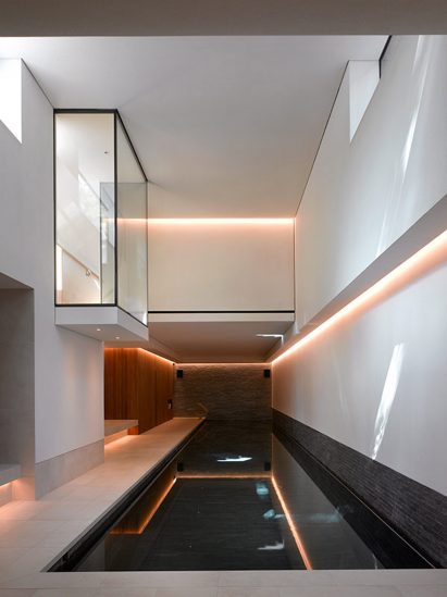 House in Notting Hill Gate by Theis + Khan