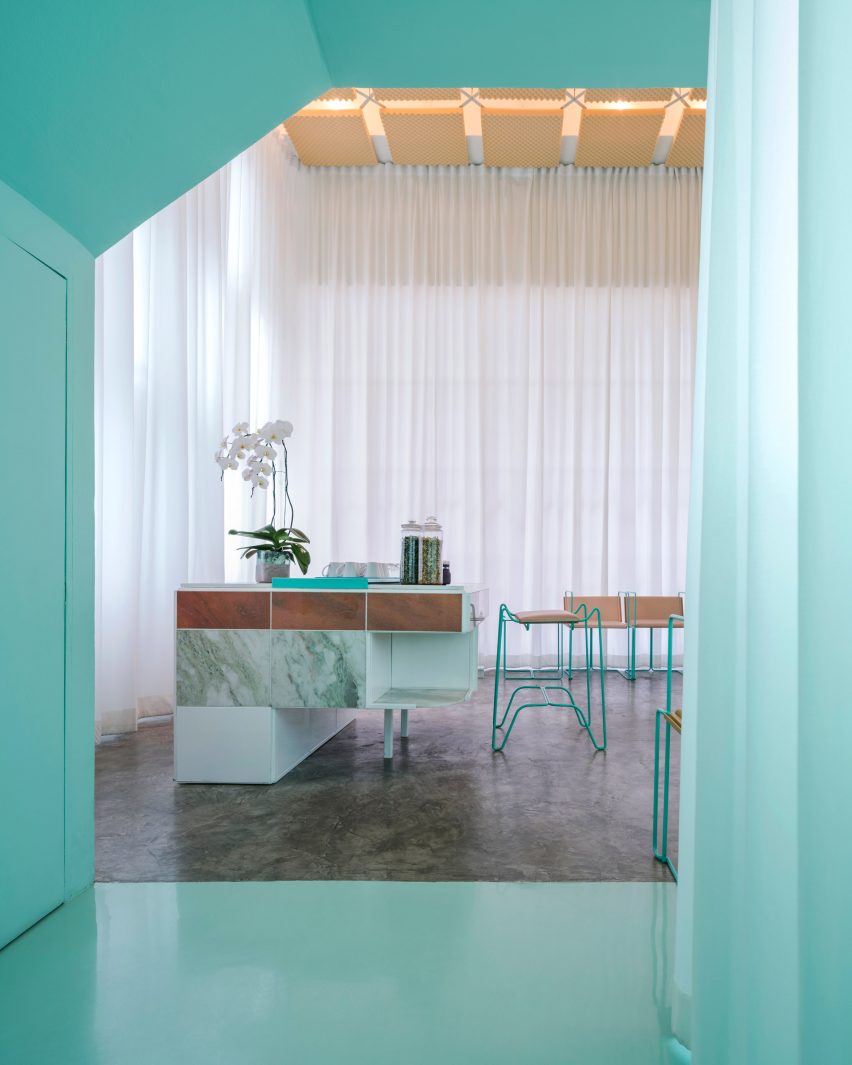 Infinity spa by Space Popular
